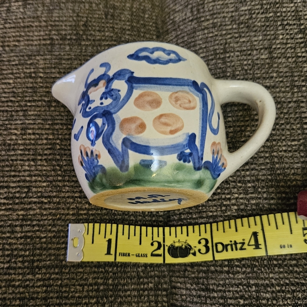 M. A. Hadley Mini Cow Pitcher - Picture 6 of 6